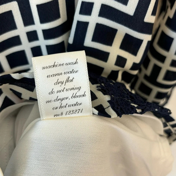 Alya Women’s Blue White Geometric Lace 3 Quarter Sleeve Mini Dress Formal Event - Picture 8 of 12